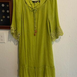 Mlle Gabrielle Green Bell Sleeve Tunic Dress